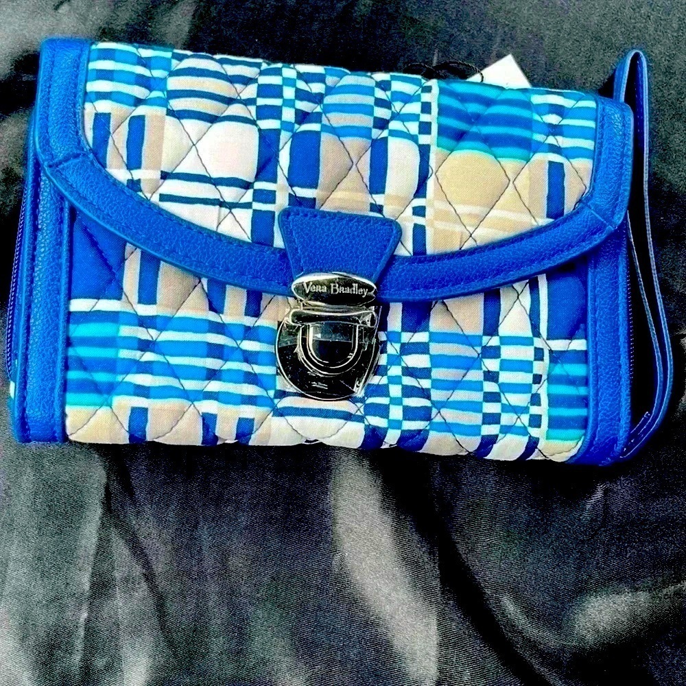 🆕 Vera Bradley Ultimate Wristlet in Signature Cotton Santiago Woven w/ Navy - Picture 2 of 13